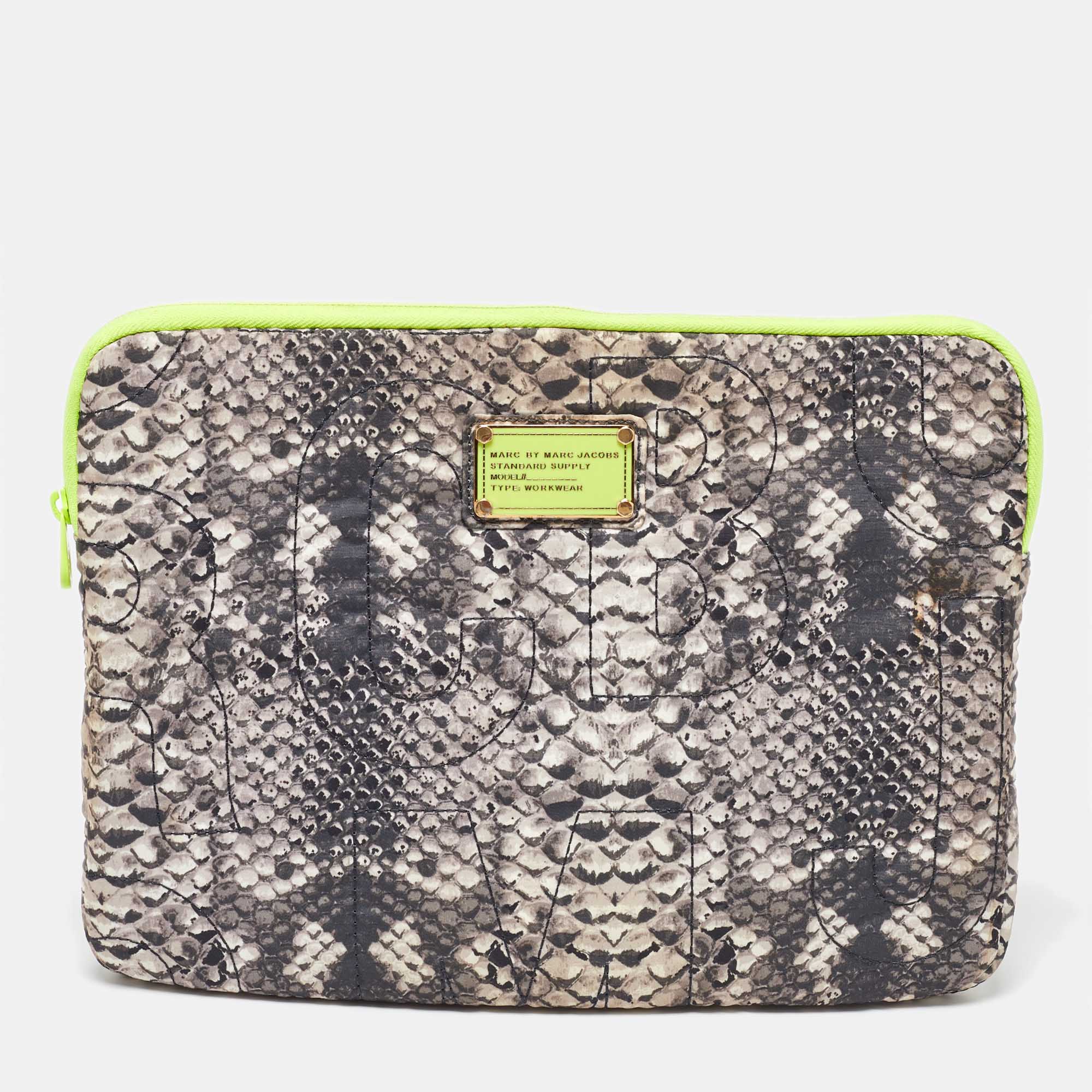 marc by marc jacobs grey nylon snakeskin printed laptop case