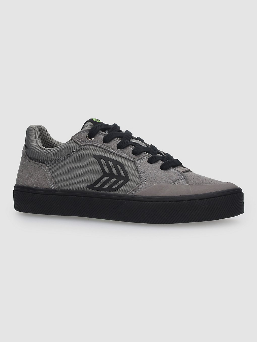 cariuma the vallely skate shoes black