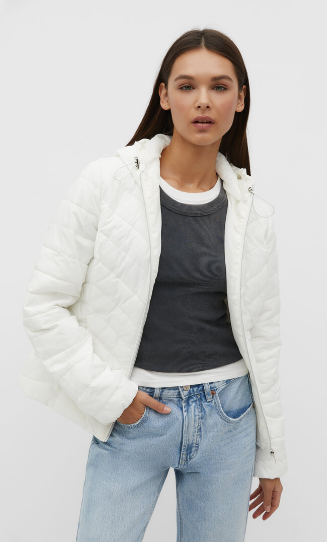 stradivarius hooded puffer jacket  white m